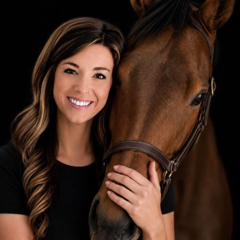 Alexandra Holder with a horse